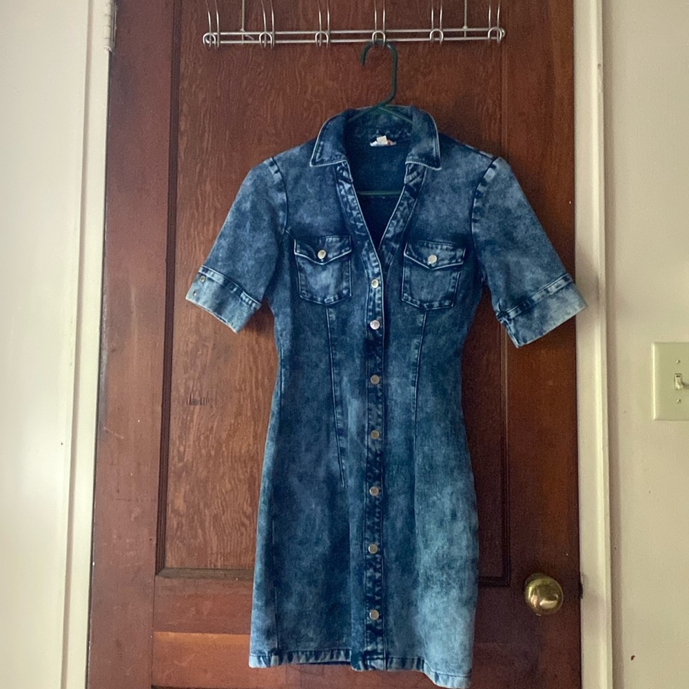 G by Guess denim dress. Size small. Gently used.